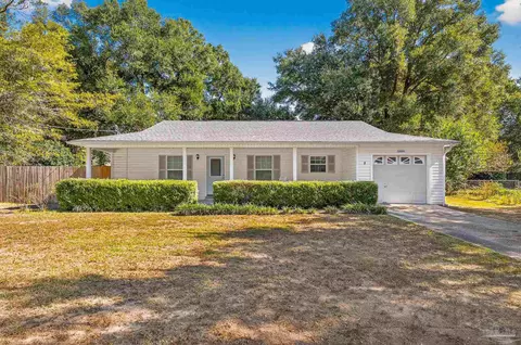 Exterior - 5898 Cedar Tree Dr, Milton, FL 32570 photo 1 of 8