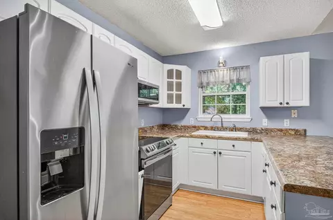 Kitchen - 5898 Cedar Tree Dr, Milton, FL 32570 photo 1 of 3