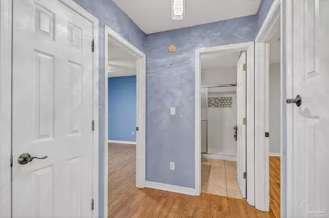 Entry Way - 5898 Cedar Tree Dr, Milton, FL 32570 photo 4 of 4
