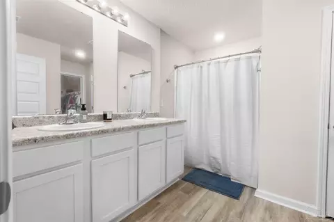 Entry Way - 4352 White Birch Ct, Pace, FL 32571 photo 2 of 2