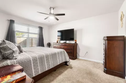 Bedroom - 4352 White Birch Ct, Pace, FL 32571 photo 6 of 6