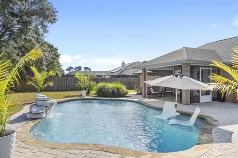 1938 Coral St, Navarre, FL 32566