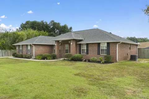 Exterior - 4825 Broadleaf Dr, Pace, FL 32571 photo 2 of 7