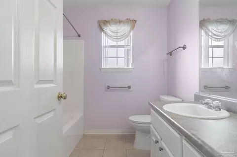 Bath - 4825 Broadleaf Dr, Pace, FL 32571 photo 7 of 7