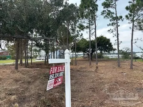 14124 River Rd, Perdido Key, FL 32507