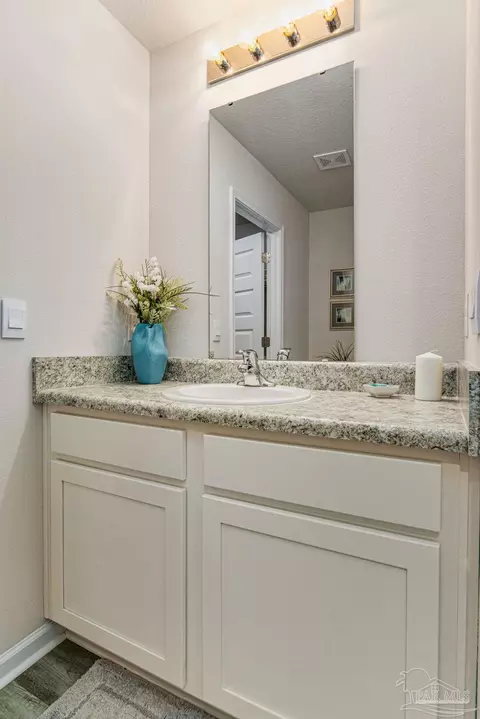 Bath - 6461 Firefly Dr, Milton, FL 32583 photo 1 of 5