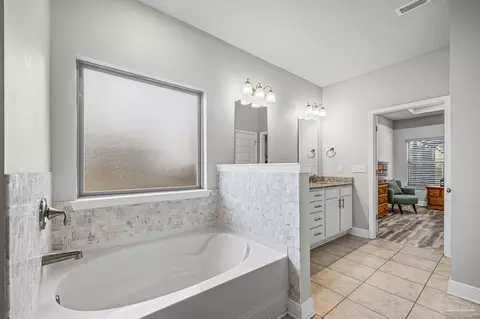 Entry Way - 2772 Elkhorn Dr, Pace, FL 32571 photo 10 of 12