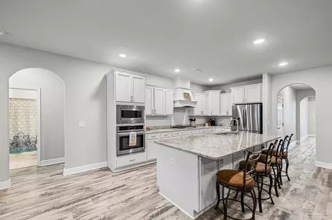 Kitchen - 2772 Elkhorn Dr, Pace, FL 32571 photo 6 of 6