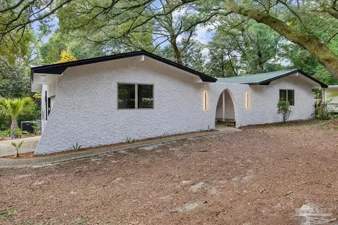 3809 Idlewood Dr, Pensacola, FL 32505