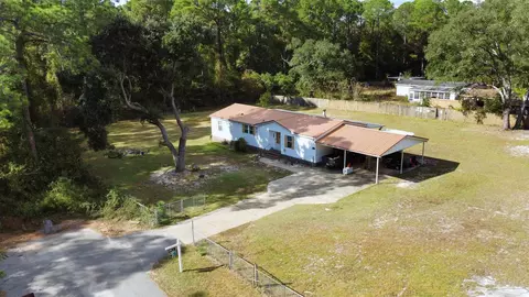 7478 Rose St, Navarre, FL 32566