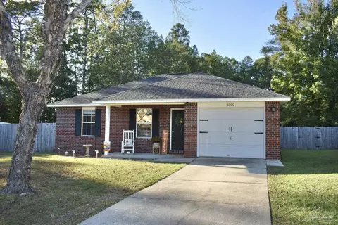 3300 Meghans Way, Pace, FL 32571