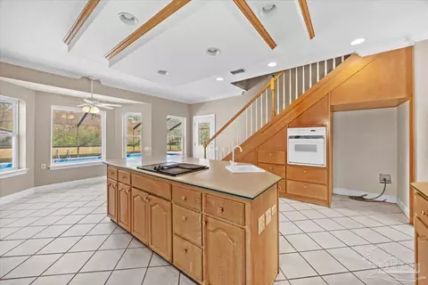 Kitchen - 616 Meander Ln, Cantonment, FL 32533 photo 4 of 5