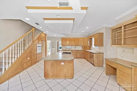 Kitchen - 616 Meander Ln, Cantonment, FL 32533 photo 2 of 5