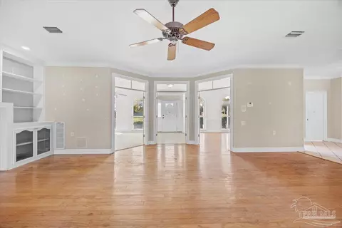 Living - 616 Meander Ln, Cantonment, FL 32533 photo 4 of 9