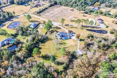 View/Area - 616 Meander Ln, Cantonment, FL 32533 photo 4 of 8