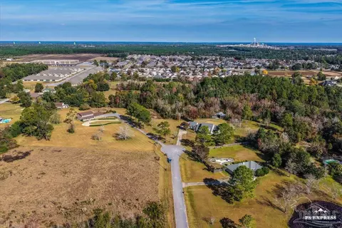 View/Area - 616 Meander Ln, Cantonment, FL 32533 photo 6 of 8