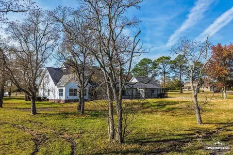Exterior - 616 Meander Ln, Cantonment, FL 32533 photo 8 of 14