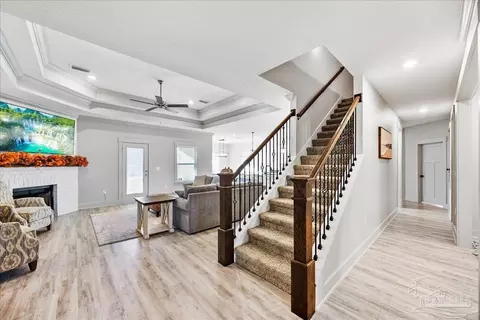 Entry Way - 6094 Cherry Hill Cir, Pace, FL 32571 photo 6 of 11