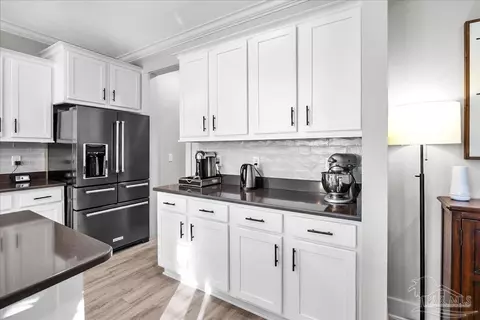 Kitchen - 6094 Cherry Hill Cir, Pace, FL 32571 photo 7 of 7
