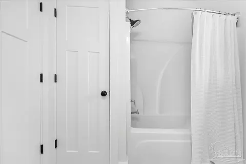 Bath - 6094 Cherry Hill Cir, Pace, FL 32571 photo 8 of 8
