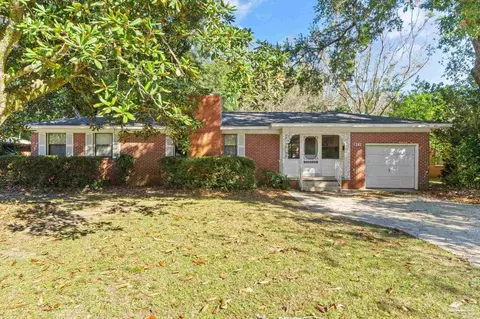 16 Linda St, Pensacola, FL 32506