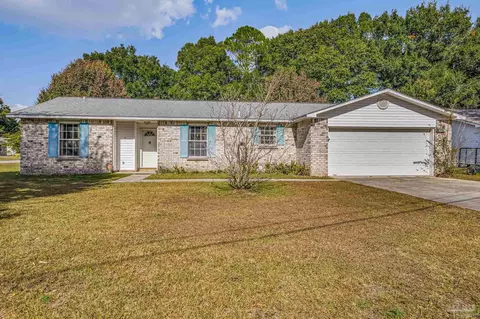 5503 Chantilly Cir, Milton, FL 32583