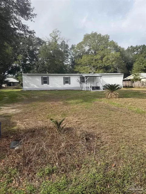 5227 Chestnut Ave, Pace, FL 32571 photo 3