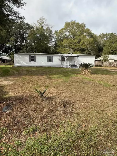 5227 Chestnut Ave, Pace, FL 32571 photo 5