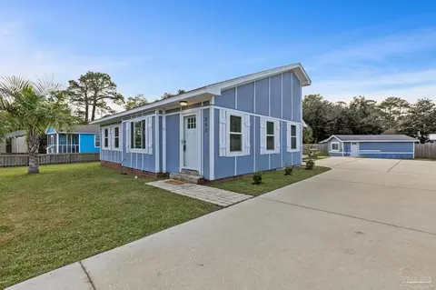 203 Berry Rd, Pensacola, FL 32507