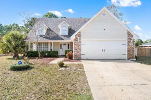 2482 Parkridge Dr, Navarre, FL 32566