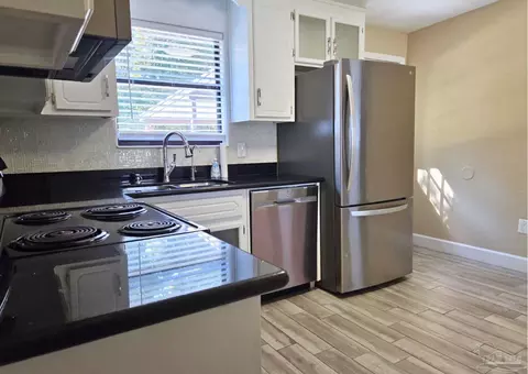 Kitchen - 6477 Lark Ave, Milton, FL 32570 photo 3 of 3