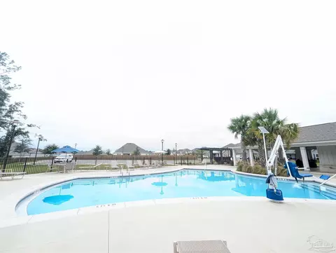 Exterior - 5659 Blake Ln, Pace, FL 32571 photo 9 of 10