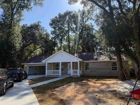 5403 Hollow Oak Ln, Pace, FL 32571