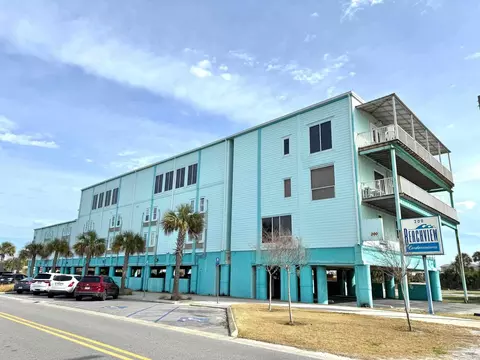 200 E Beach Blvd #204, Gulf Shores, AL 36542