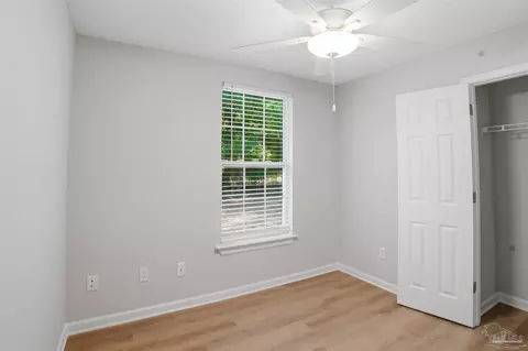 Bedroom - 6582 Lee St, Milton, FL 32570 photo 4 of 5