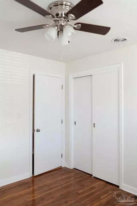 Bedroom - 806 Watson Ave, Cantonment, FL 32533 photo 4 of 5