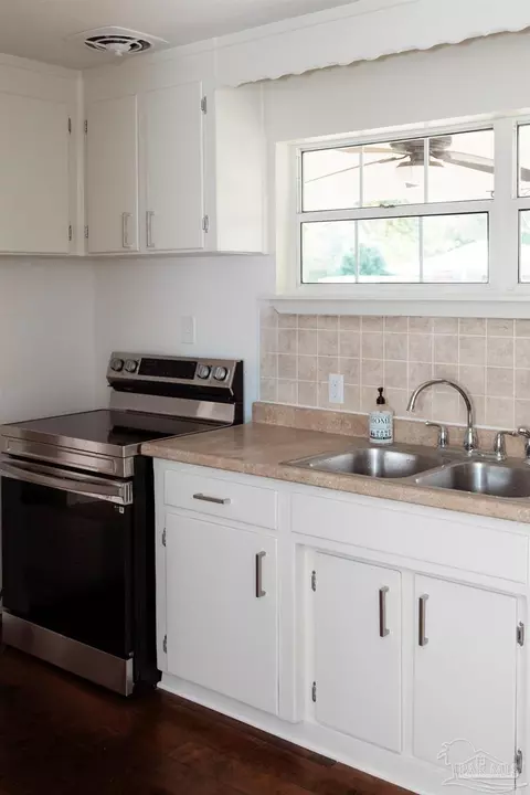 Kitchen - 806 Watson Ave, Cantonment, FL 32533 photo 3 of 3