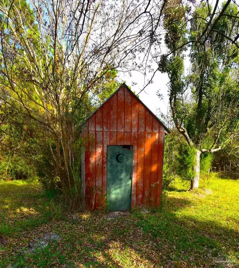 7973 Malone Rd, Milton, FL 32570 photo 12