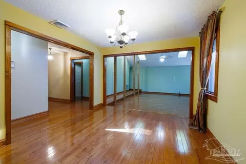 Living - 5425 Windham Rd, Milton, FL 32570 photo 1 of 4