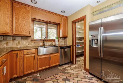 Kitchen - 5425 Windham Rd, Milton, FL 32570 photo 2 of 2