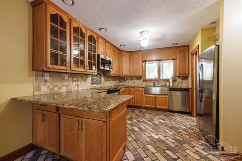 Kitchen - 5425 Windham Rd, Milton, FL 32570 photo 1 of 2