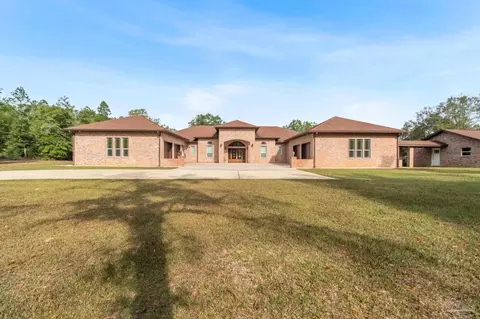 890 Barth Rd # B, Molino, FL 32577