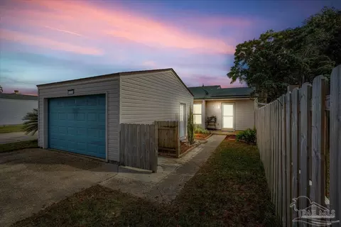3400 Carlotta St, Pensacola, FL 32514