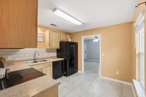 Kitchen - 4393 Rice Rd, Milton, FL 32583 photo 4 of 4