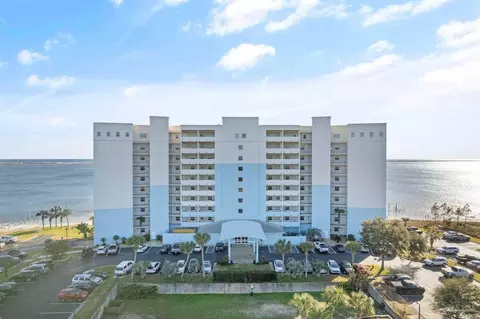154 Ethel Wingate Dr #202, Pensacola, FL 32507