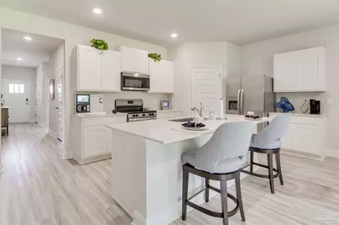 Kitchen - 4627 Eider Rd, Pace, FL 32571 photo 2 of 4