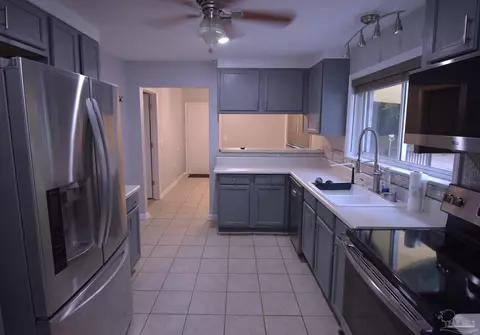 Kitchen - 7195 Heath Rd, Milton, FL 32570 photo 1 of 2