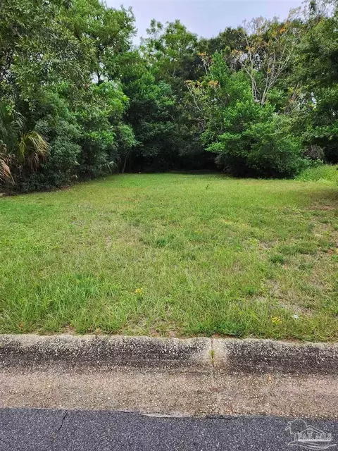 2407 N Tarragona St, Pensacola, FL 32503