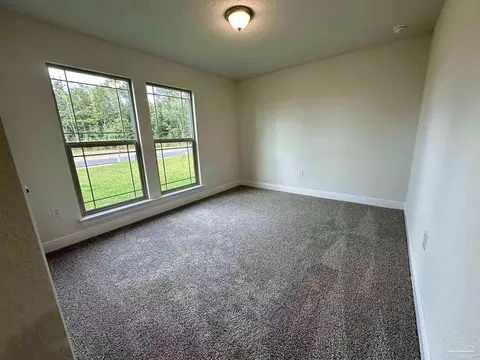 Bedroom - 5220 Barnett Rd, Pace, FL 32571 photo 2 of 3