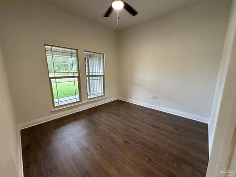 Bedroom - 5220 Barnett Rd, Pace, FL 32571 photo 1 of 3